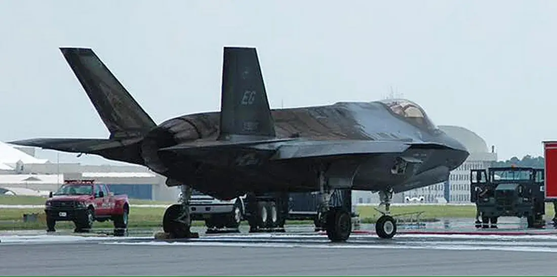 F-35 onarım 3