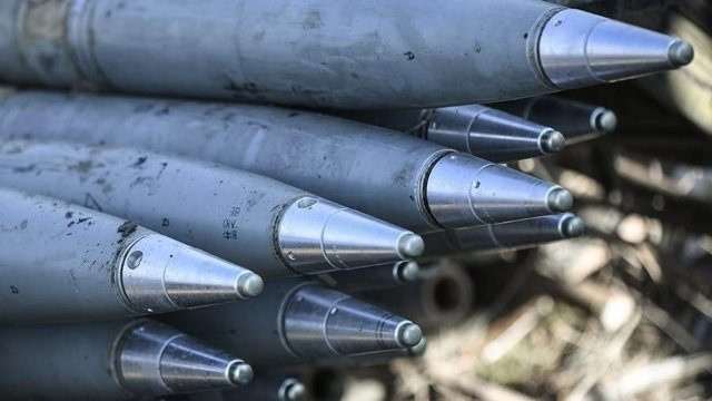 Russia-monthly-produces-more-shells-than-US-produces-155mm-shells