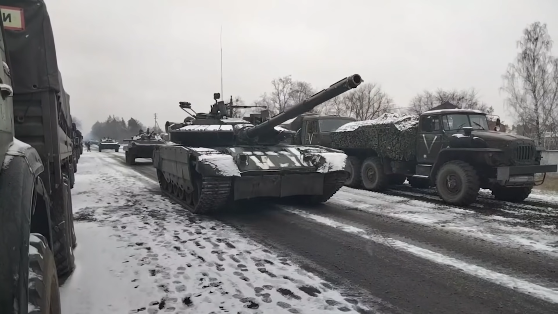 Выдвижение_танкового_подразделения_в_Киевской_области_в_ходе_вторжения_на_Украину_005